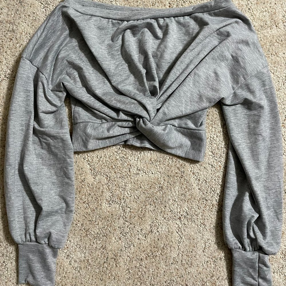 Cropped sweatshirt